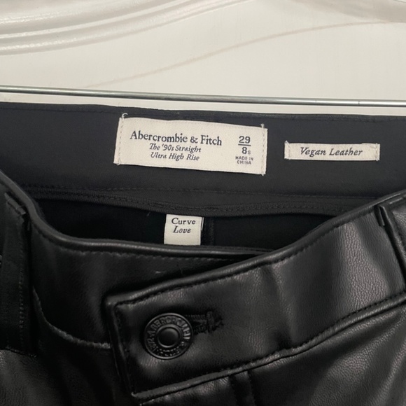 NWT Abercrombie leather pants - Picture 2 of 4